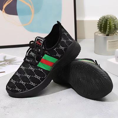 Новая спортивная обувь, женская дышащая повседневная обувь с сеткой, модные универсальные, стильные и легкие кроссовки