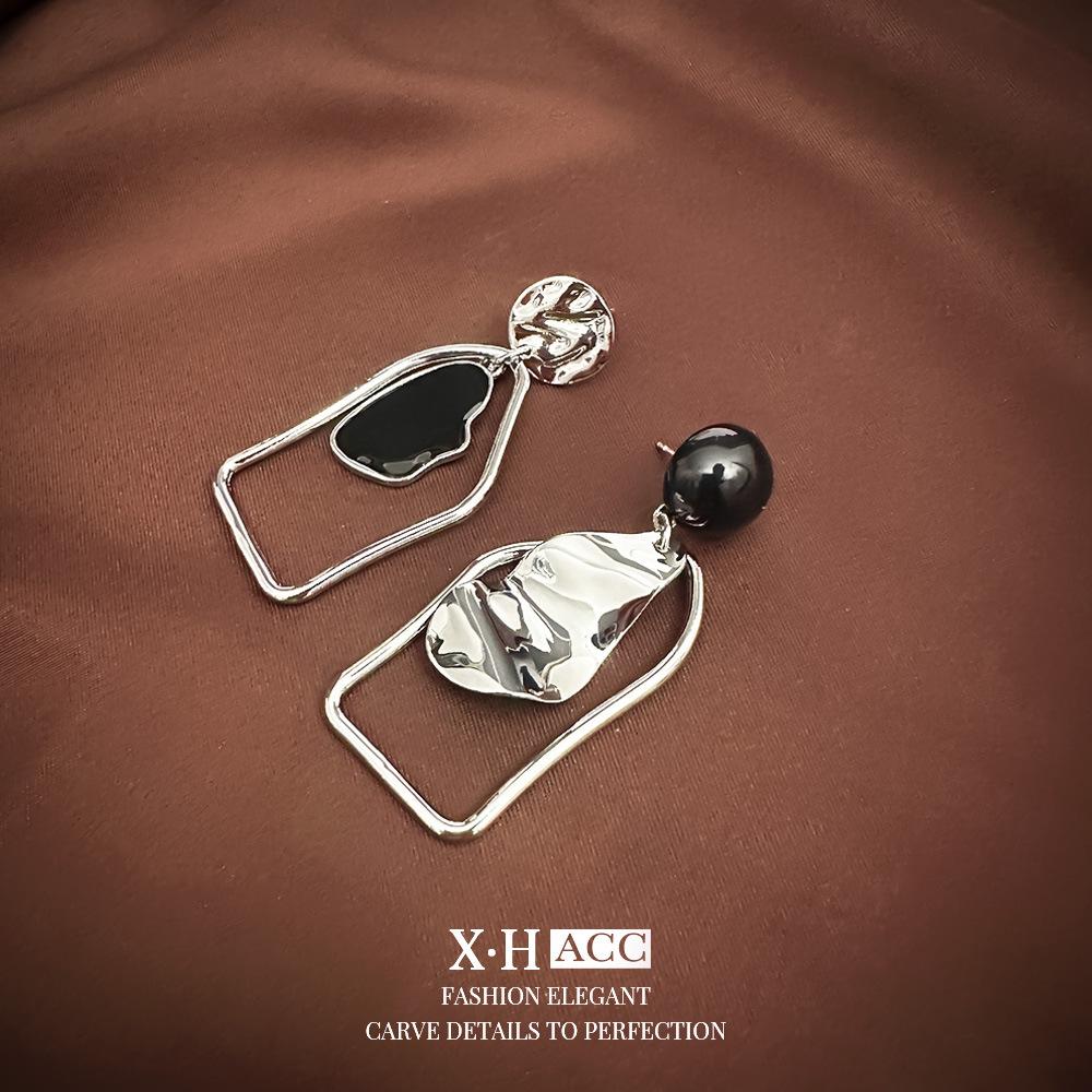 Luxury Medieval Oil Drop Flower Earrings: Vintage European and American Palace Style for Women