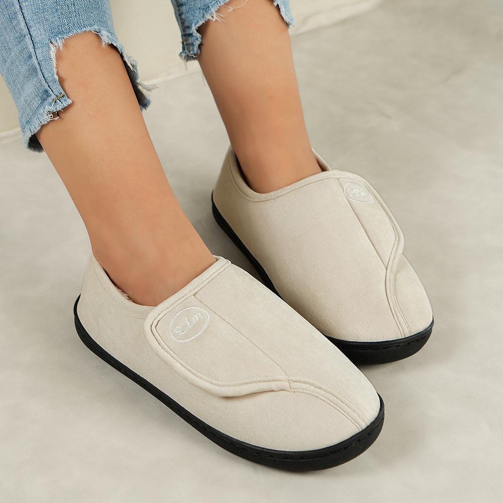 Slippers for Men Suede Leather Comfy Warm Plush Slip-on Shoes Non-Slip House Shoes Indoor/Outdoor