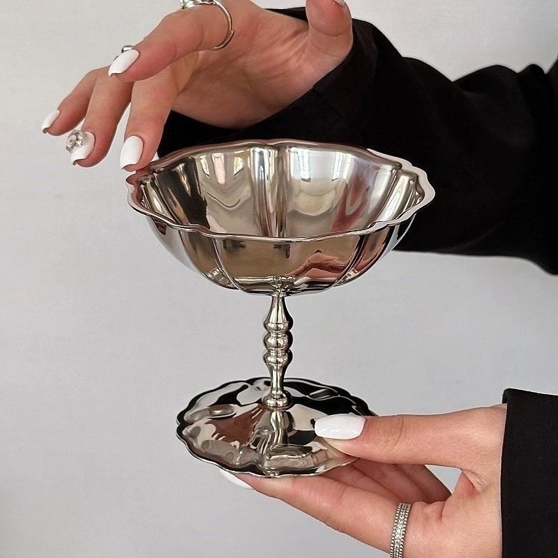 Retro Stainless Steel Ice Cream Cup Ins Style Pudding Dessert Cup Fruit Yogurt Salad Serving Dish High Base Bowl Bar Dinnerware