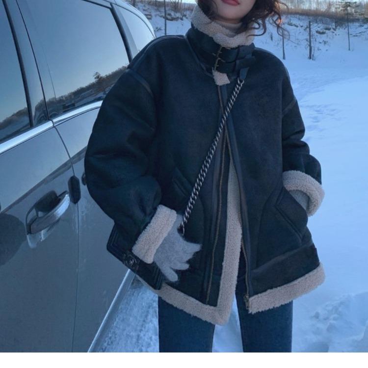Модная и свободная дубленка с мехом для женщин, толстая и теплая кожаная куртка с плюшем для женщин