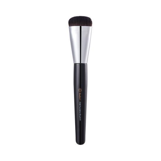 STUDIO17 Glide Foundation Brush 411