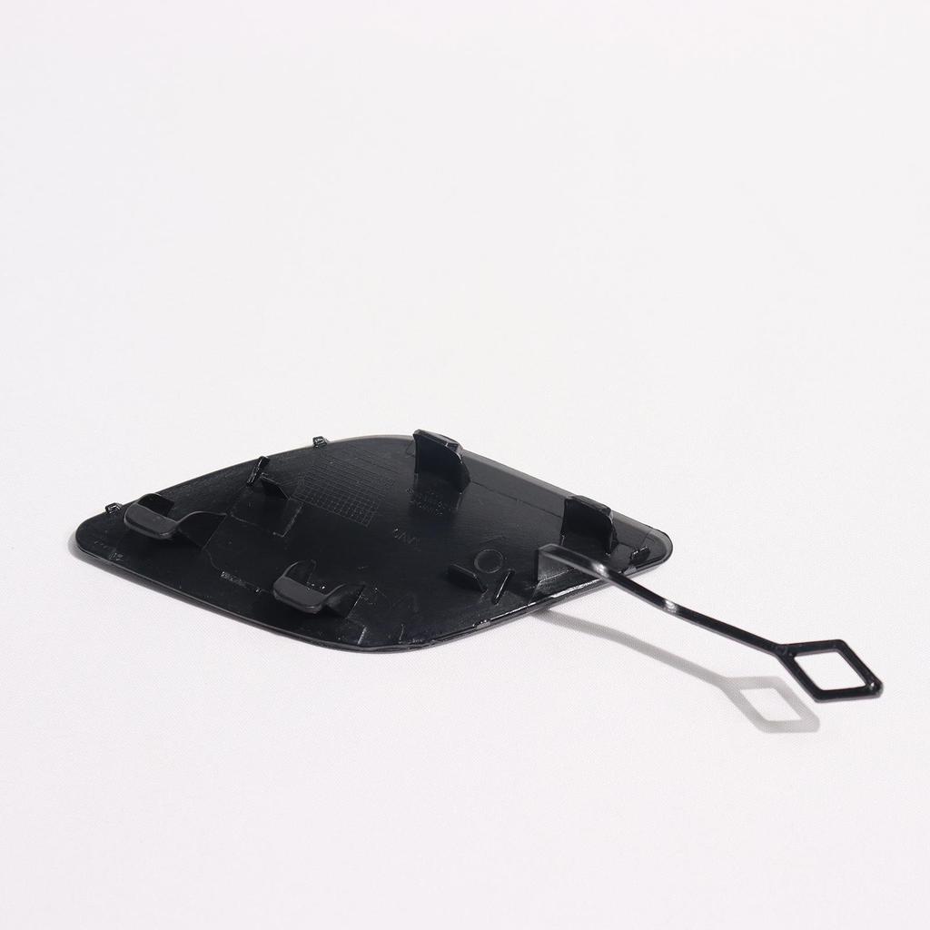 Mercedes-Benz GLC Накладка крышки буксировочного крюка переднего бампера 2538850022