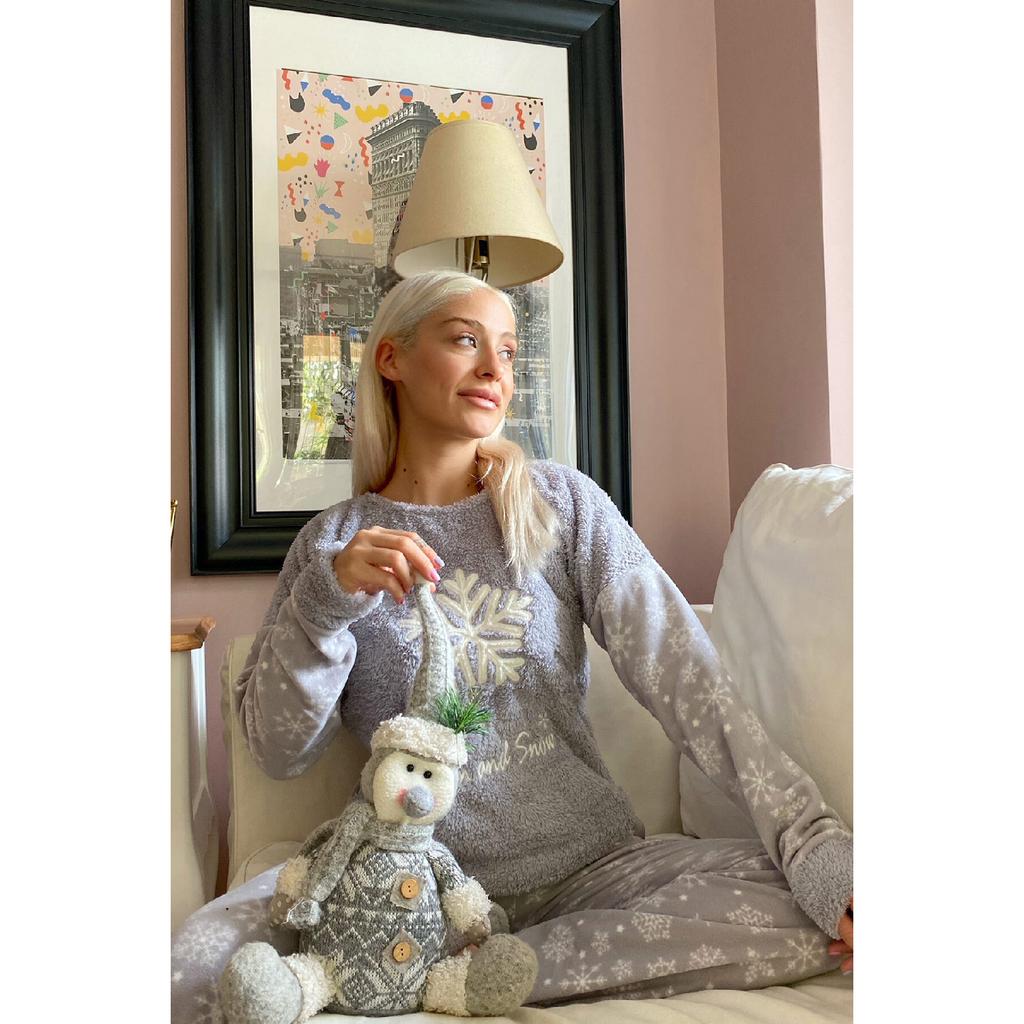 Женский плюшевый пижамный комплект с рисунком снежинок и пудры