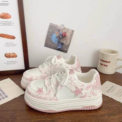 Туфли на платформе женские звездные 2025 весна новый шикарный нишевый дизайн студенческие дышащие спортивные маленькие белые туфли