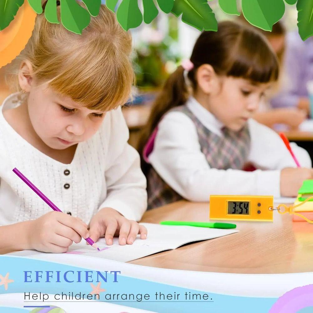 Электронные мини-электронные часы, студенческие подвесные брелки, новые часы в форме треугольника