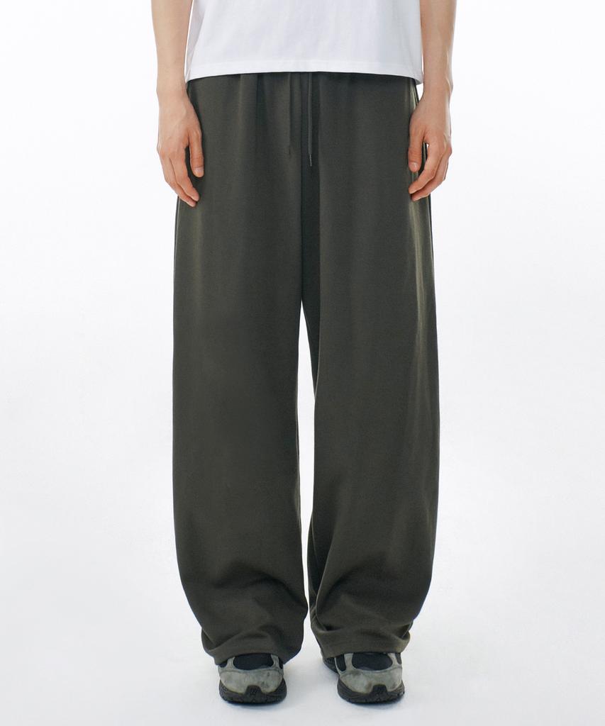 S'EST Wide Fit Training Sweatpants - Khaki