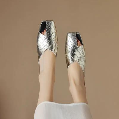 Обувь Нескользящие плоские женские тапочки и сандалии женские удобные уникальные дешевые ликвидация новая коллекция повседневные шлепанцы