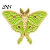 Men Women Jewelry Accessories Vintage Enamel Moth Brooch, Cartoon Insect Alloy Lapel Pin, Decorative Brooch Pin for Suit Dress Coat Scarf Artistic