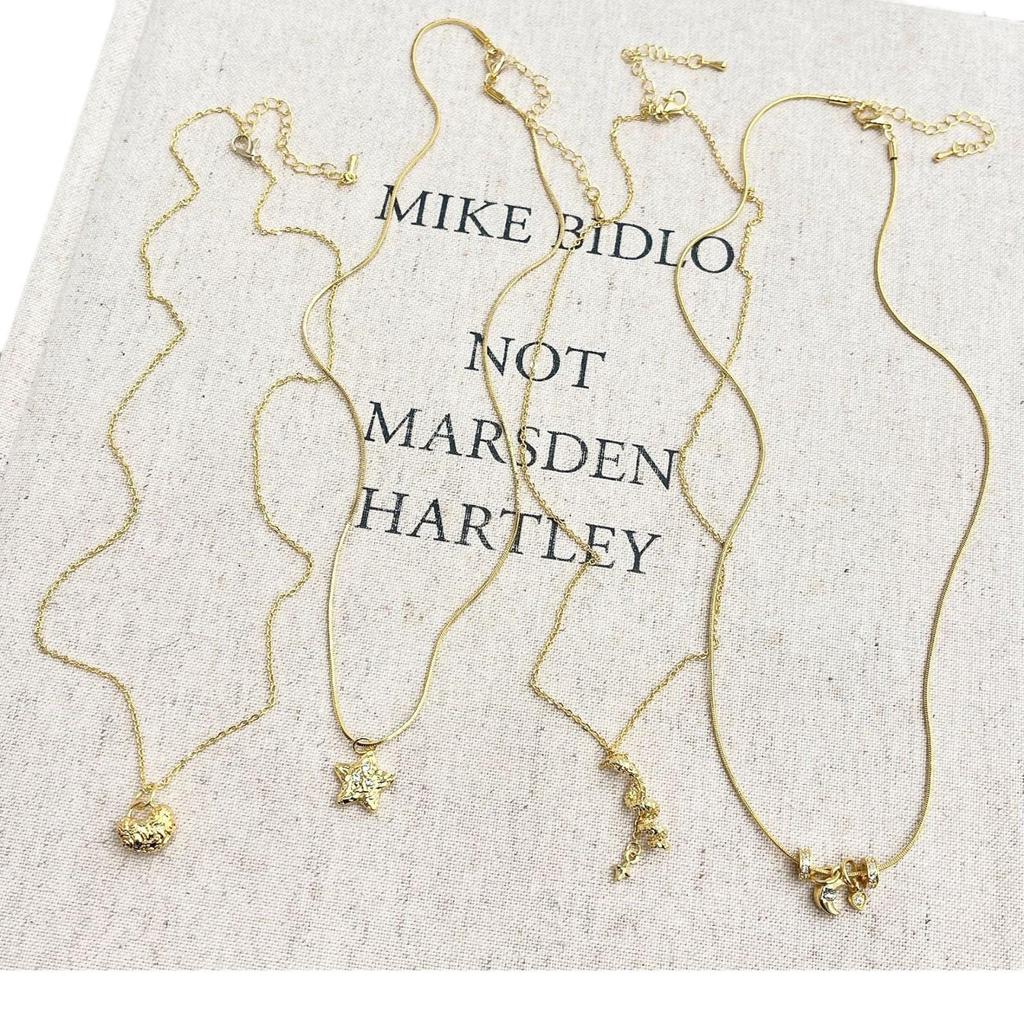 Золотое ожерелье: Элегантная цепочка на ключицу 2024 - новый стильный женский аксессуар