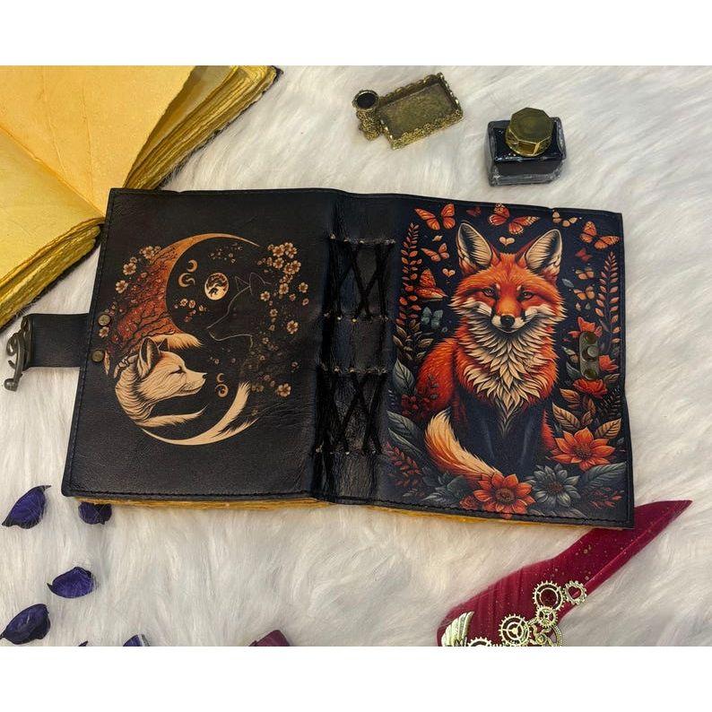 Кожаный блокнот Лесной Лис – Винтажный дневник ручной работы с осенними цветами и бумагой с рваным краем, античный замок – Журнал-гримуар – Книга теней