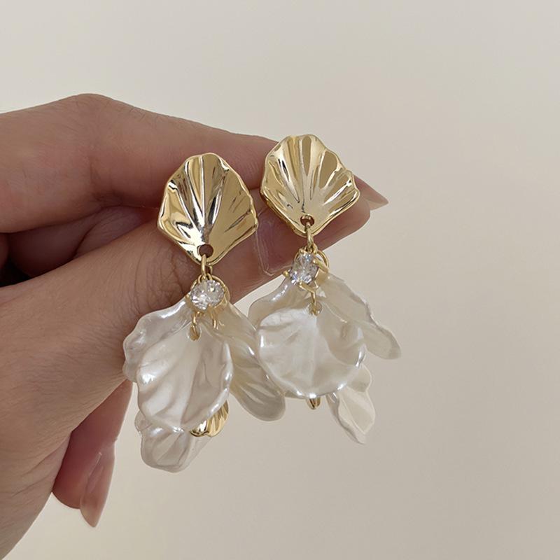 Premium Pearl Flower Fringed Earrings 2025 Light Luxury Gentle Temperament Earrings Niche Personality Earrings Women