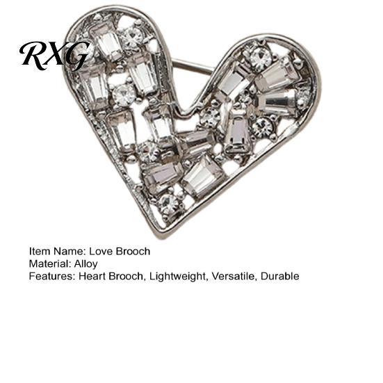 Love Brooch Brooch, with Shiny Rhinestone Decor, Strong Buckle Secure Fit Sturdy Elegant Pin Alloy Classic Heart Shape Versatile Clasp Pin, for Coats