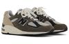 990v2 Тедди Сантис x 990v2 New Balance Сделано в США 'Серый' M990GB2