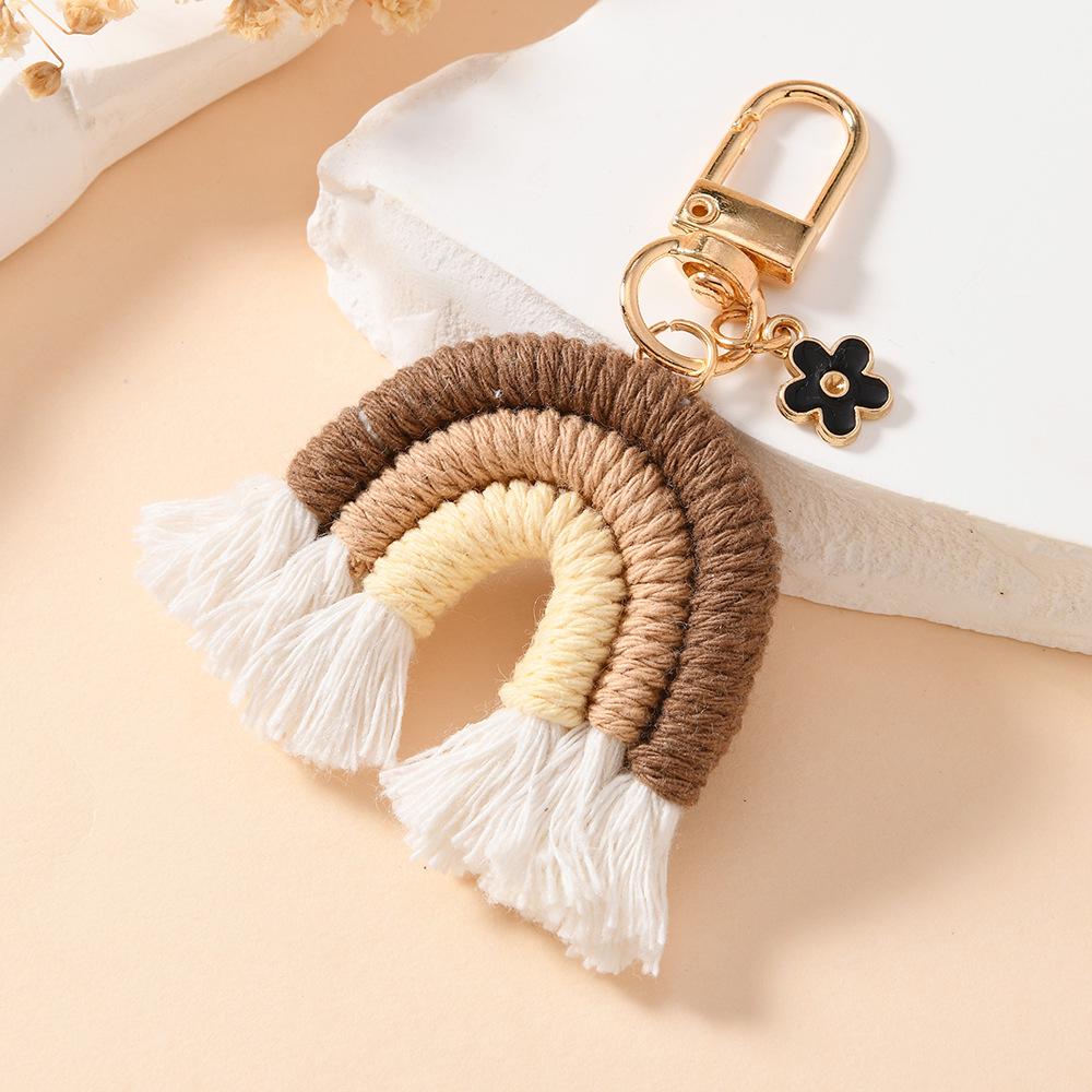 Радужный брелок-подвеска ручной работы