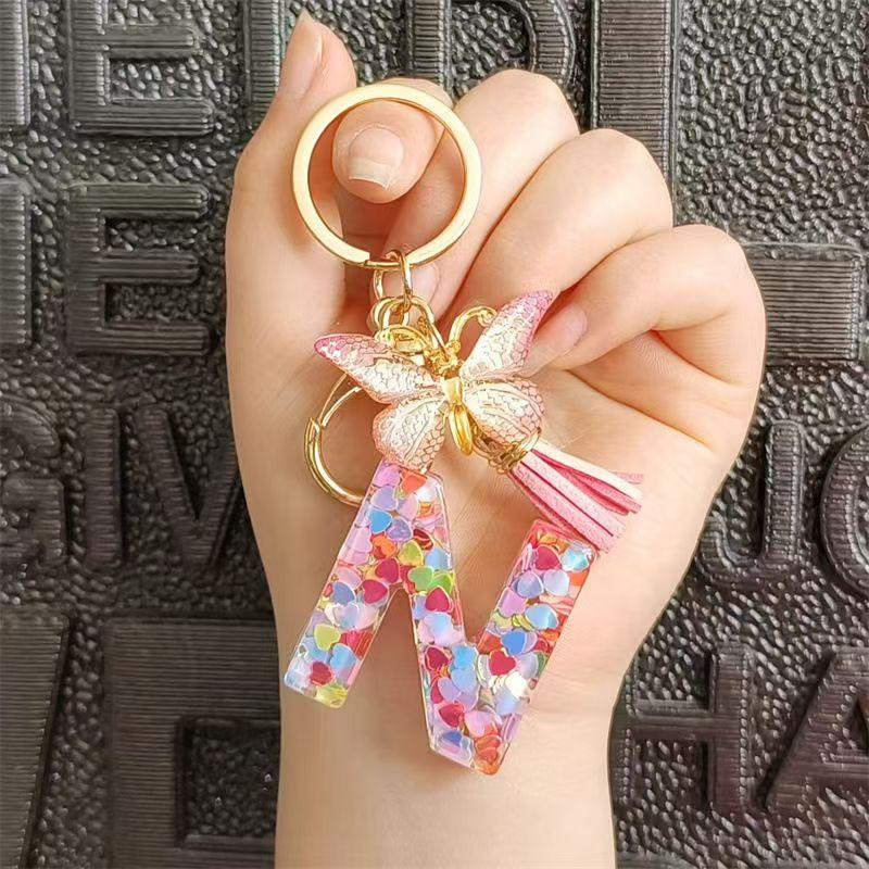 Модный брелок с пайетками 26 английских букв AZ, розовая бабочка, кисточка, брелоки, украшения из смолы, аксессуары для женского рюкзака, сумки, кулона