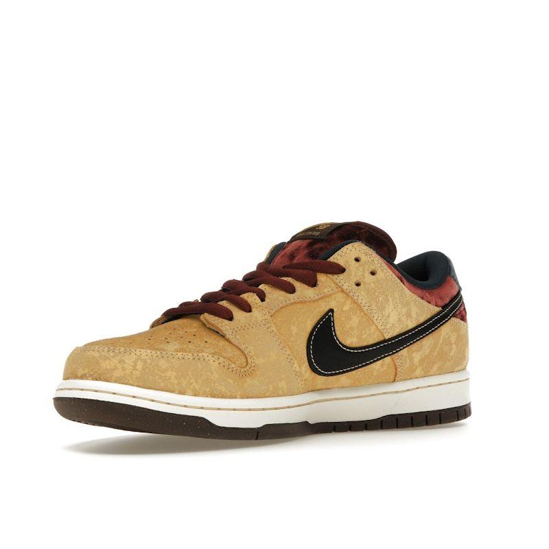 Nike Dunk Low SB City of Cinema Unisex Sneakers Gold Celestial-Gold Black FZ1278-200