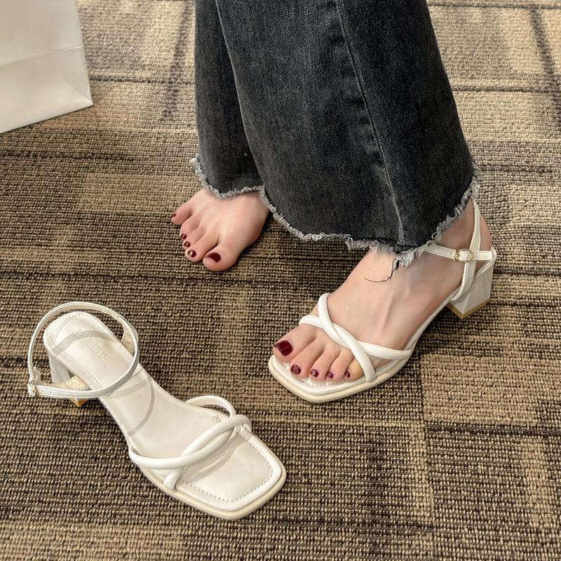 Sandals Women's Summer 2025 New Fashion Versatile Gentle Retro Thick Heel Non-slip Word with High Heels Summer