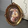European Retro Resin Photo Frame: Artistic, Light Luxury Carved Design for Wall Hanging and Foyer Display