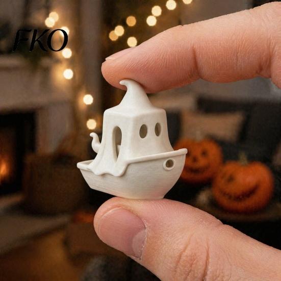 Spooky Ship Figurine 3D Printed Halloween Boat Figurine, Ghost Pumpkin Realistic Display Statue for Party Tabletop Home Decor Decorations
