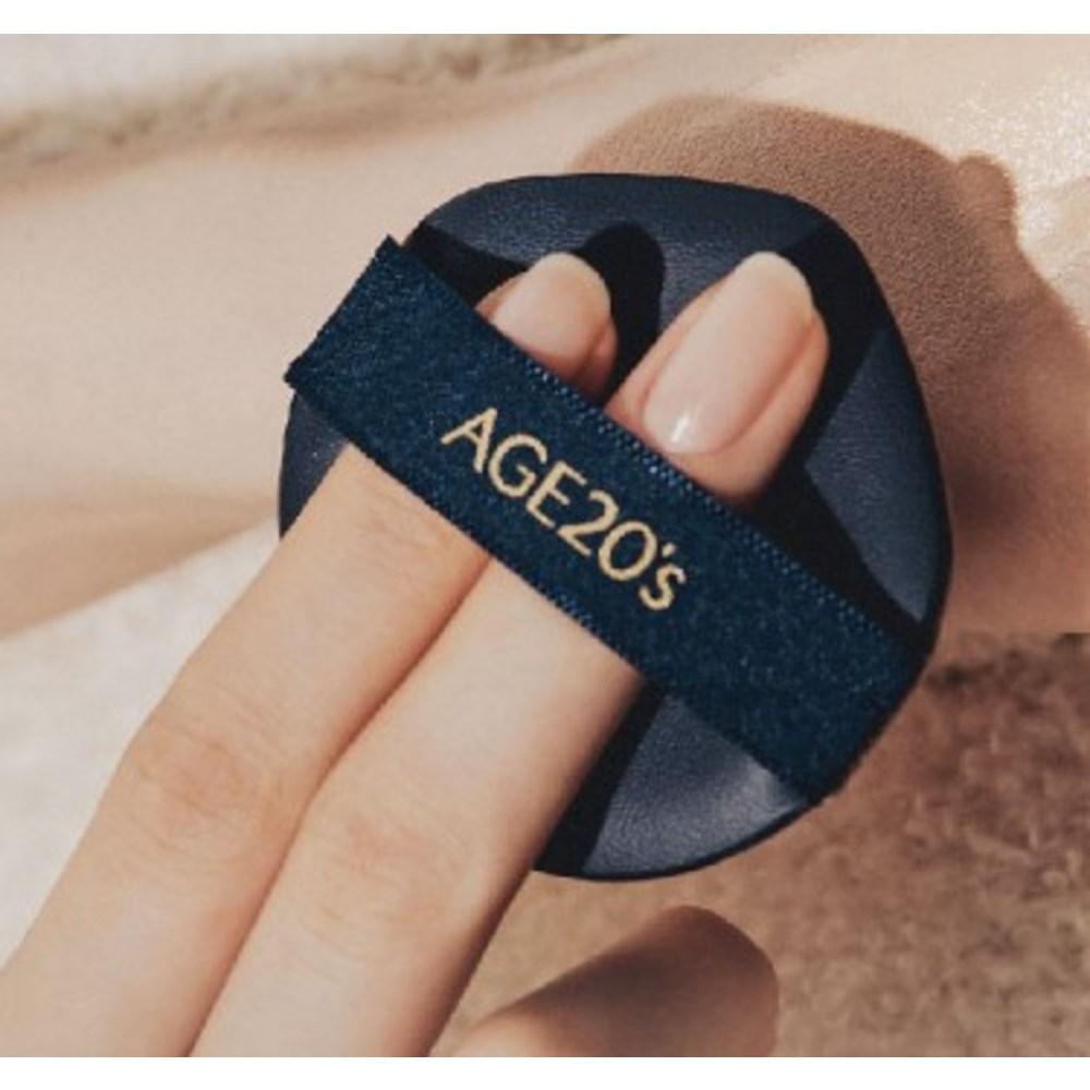 Age to Wenness Velvet Lasting Pact + набор сменных блоков, нет. 21 Светло-бежевый, 1 набор