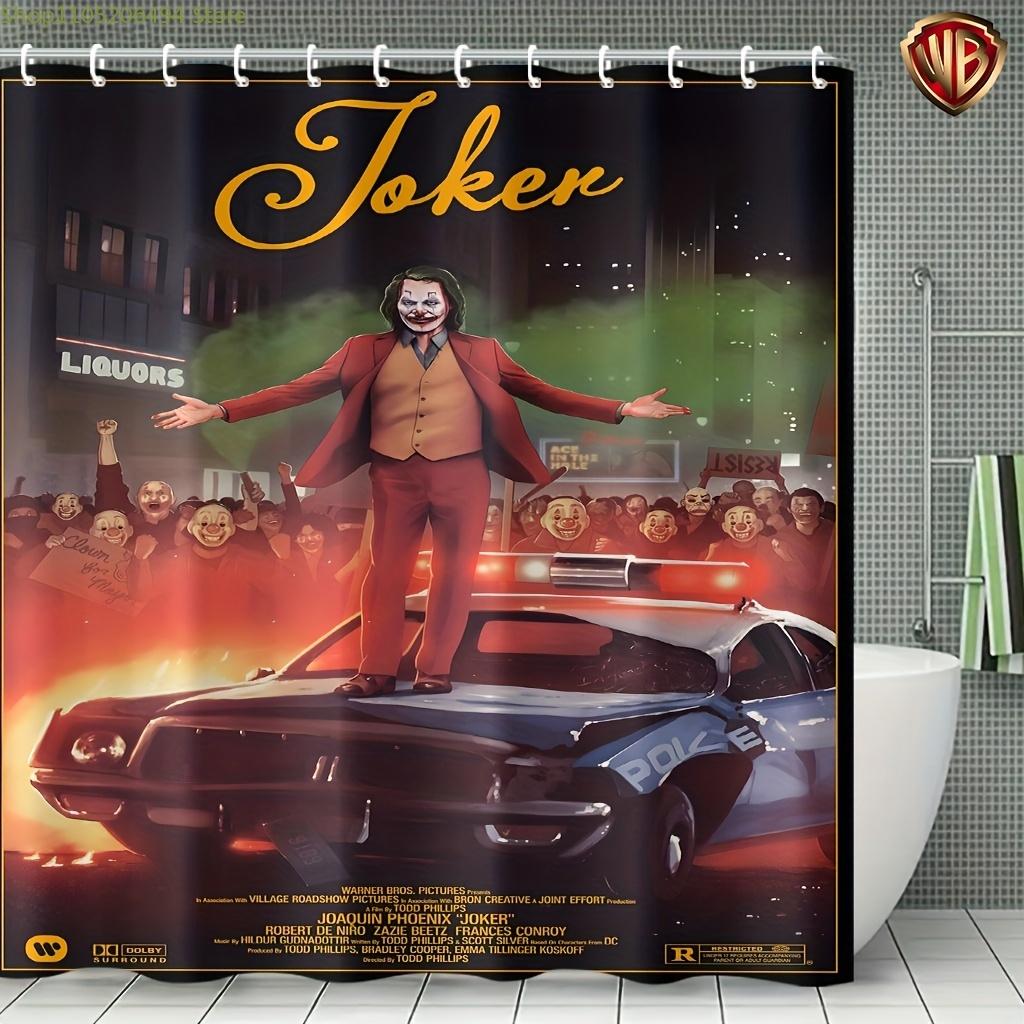 WB Warner Bros. 1 шт. Шторка для душа с персонажем фильма «Джокер», Улица, заполненная толпой, со сценой с поврежденной машиной, Включает 12 крючков, Ma