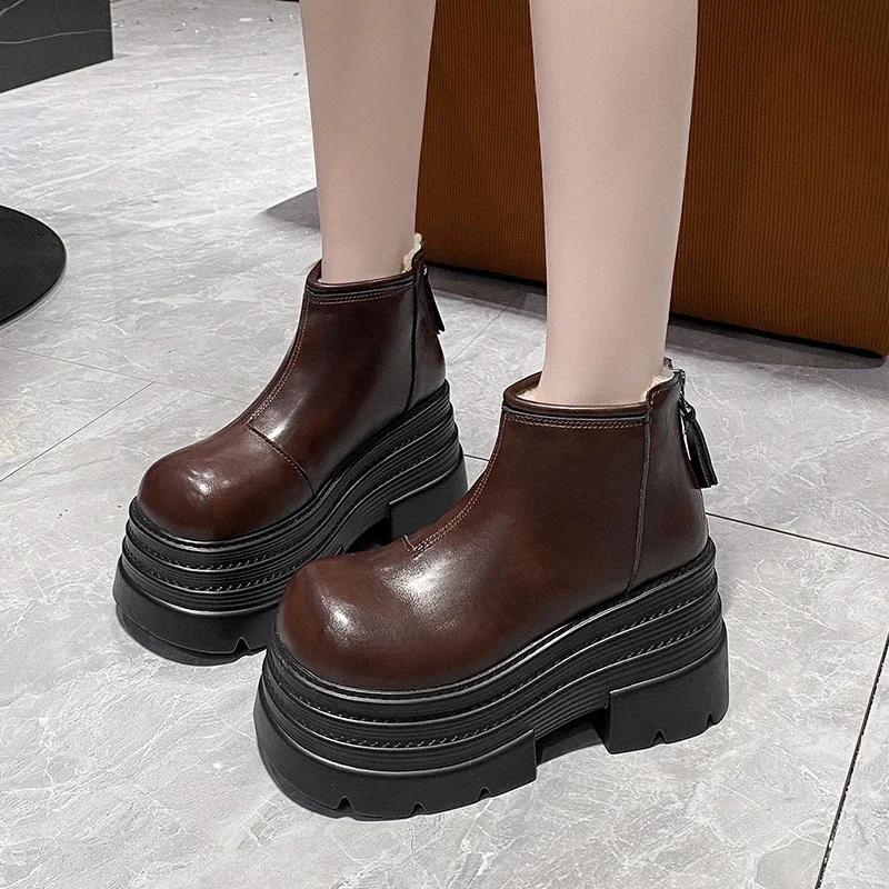 Мода 10 см Новые женские зимние массивные ботильоны, снежные ботинки на высокой платформе, меховая обувь на танкетке, плюшевые теплые короткие ботинки, кожаные челси ботинки