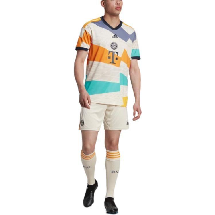adidas Футболка мужская разноцветная HU1286