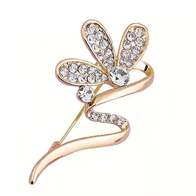 High-End Alloy Brooch with Pearl Imitation and Rhinestone Corsage Pin - Fashion Accessory