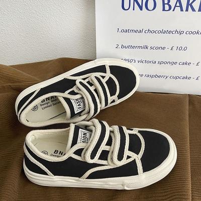 Корейская версия мелкого носка плоской подошвы парусиновые туфли женские 2024новые модные повседневные простые мягкие удобные женские туфли весна