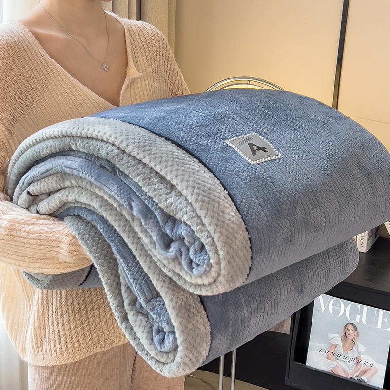 Белый вязаный бархатный плед Мягкий, приятный к коже, теплый флисовый плед Всесезонное многофункциональное стеганое одеяло для сна, дивана