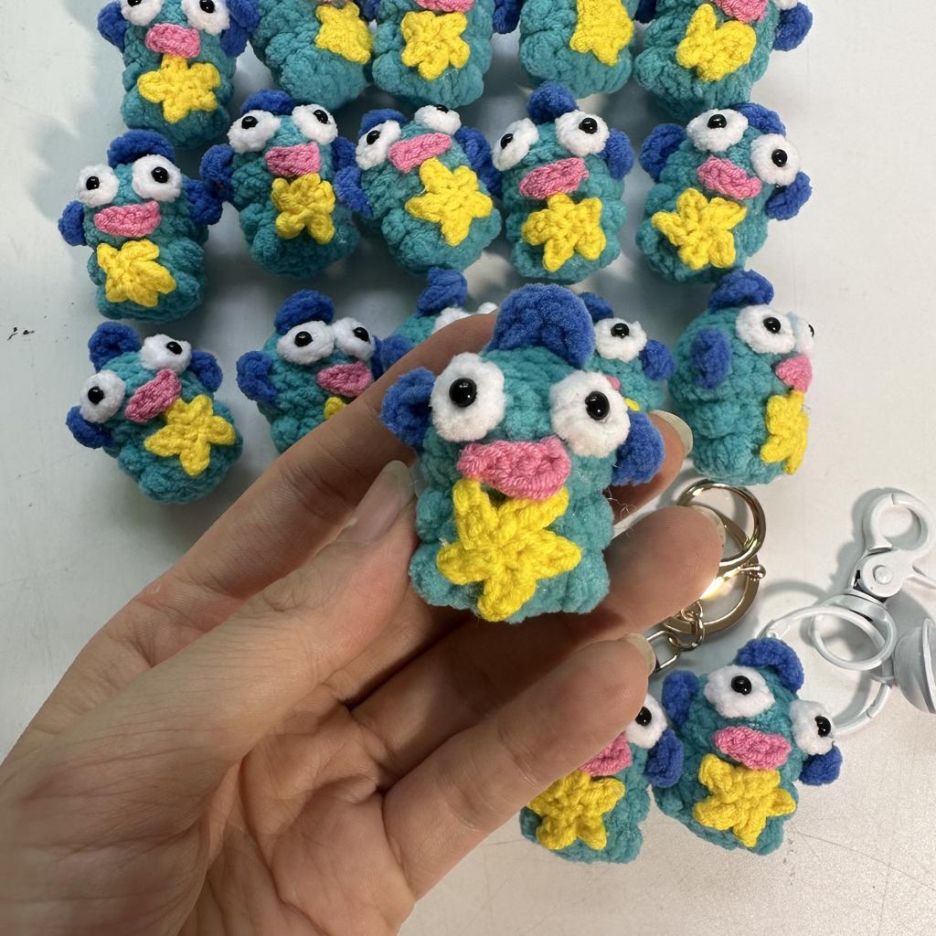 Ручная работа 3,5 см Милые вязаные мини-крючком Уродливые рыбные украшения Форма ленивца Вязаные крючком ниточные подвески Сделай сам Кукольные брелки Оптом