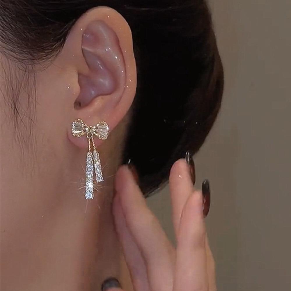 Серьги-бантики из кубического циркония, сверкающие серьги с длинной кисточкой, подарки, серьги с цирконом, женские