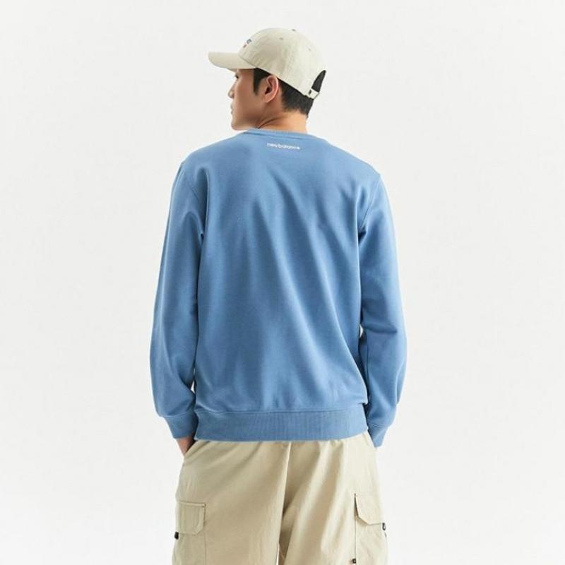 New Balance Essentials Small Logo Sweatshirt Nbncd31013 50