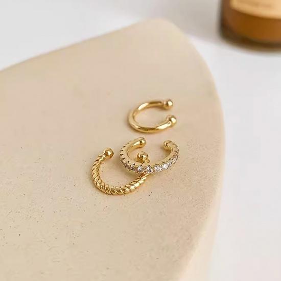 Fashion Simple Design Gold Color Clip Earrings for Women Non-Piercing Puck Rock Fake Cartilage Ear Cuff 2023 Trendy