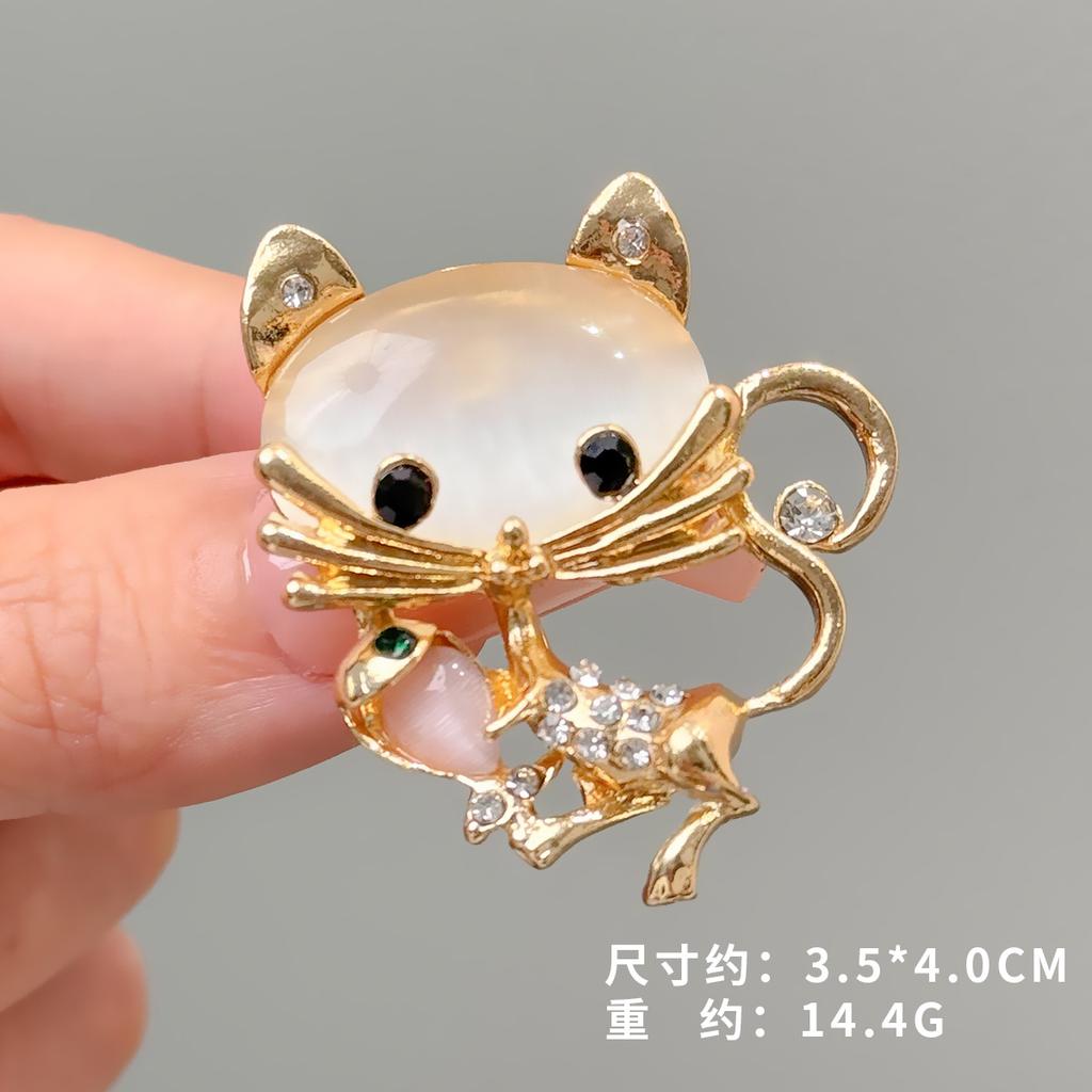 Animal Cute Cat Rhinestone Brooch Personalized Creative Kitten Corsage Suit Accessories Collar Pin Out