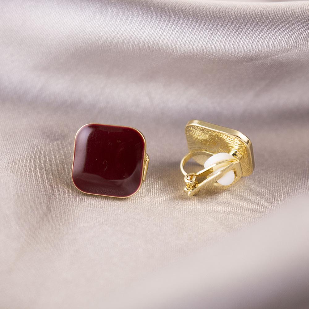 Универсальные легкие роскошные клипсы для ушей без проколов, повседневные высококачественные треугольные клипсы для ушей, универсальные женские серьги