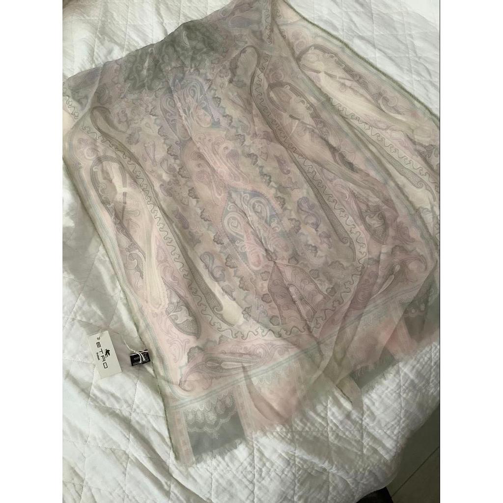 Б/у Неиспользованный шарф ETRO