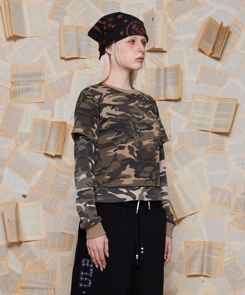 UNALLOYED Layered Sleeve Camo T-Shirt / Beige