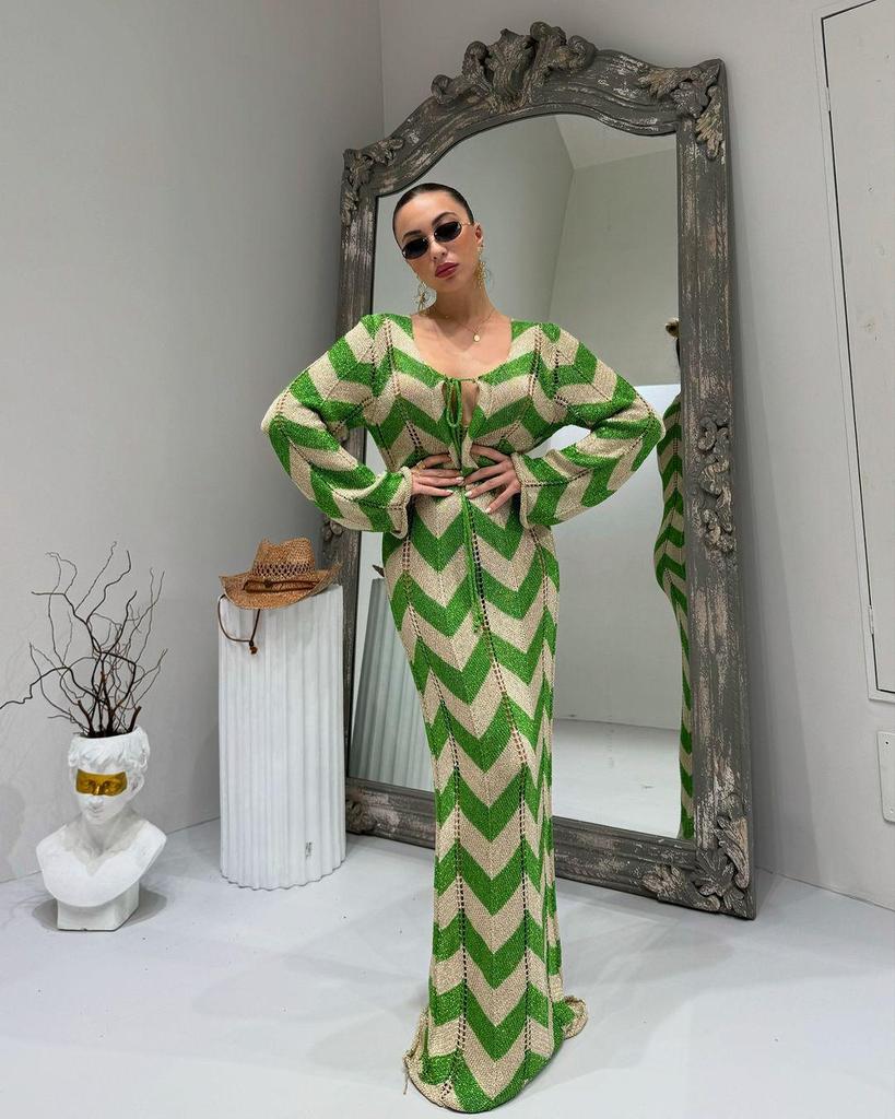 2024 European-American Reversible Tie-up Hollow-Out Slimming Beach Dress