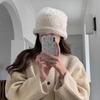 Niche design new women's autumn and winter handmade knitted hat versatile pearl mesh yarn thickened thick wool hat
