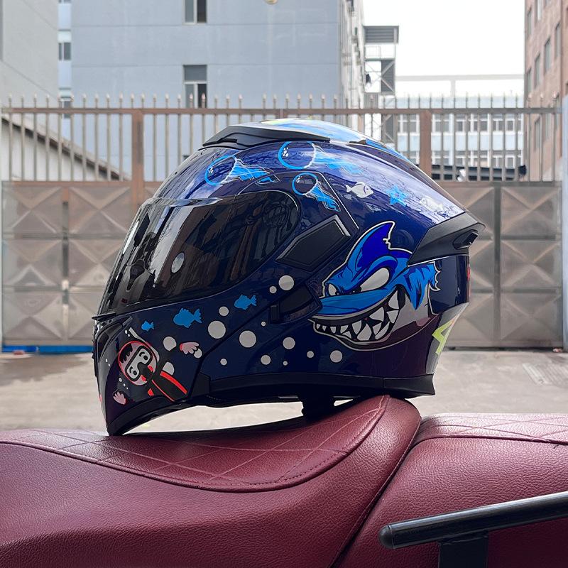 Motorcycle Helmets Men's and Women's Locomotive Full Helmets Bluetooth Peel-off Helmets Electric Vehicle Helmets