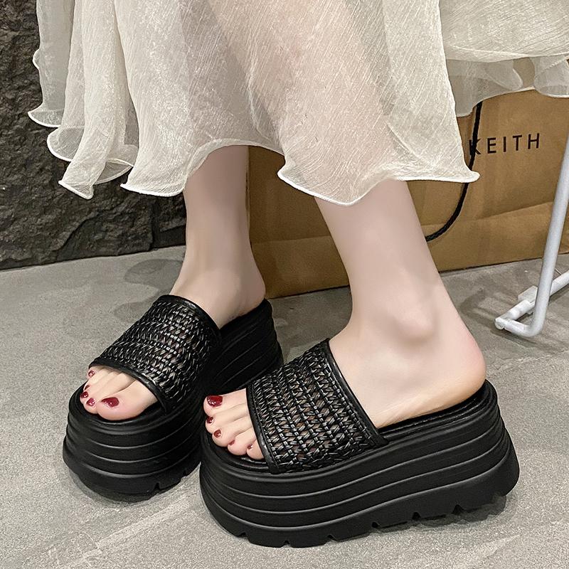 Fashion 8CM Platform Sandals Women 2025 Summer New Non-slip High Heels Weave Leather Slippers Ladies Open-toed Roman Soft Beach Shoes