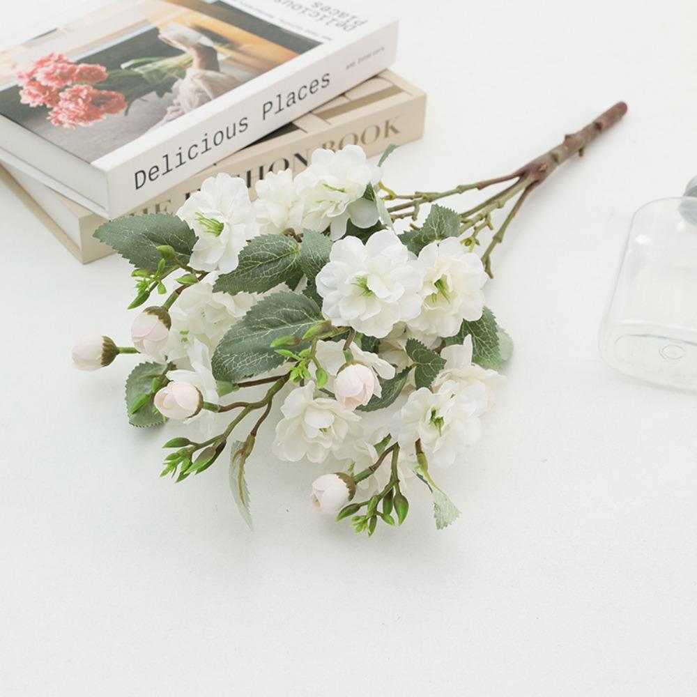 Plastic Silk Rose Bouquet Elegant Fake Plants Artificial Roses Flowers Outdoor Garden Decor