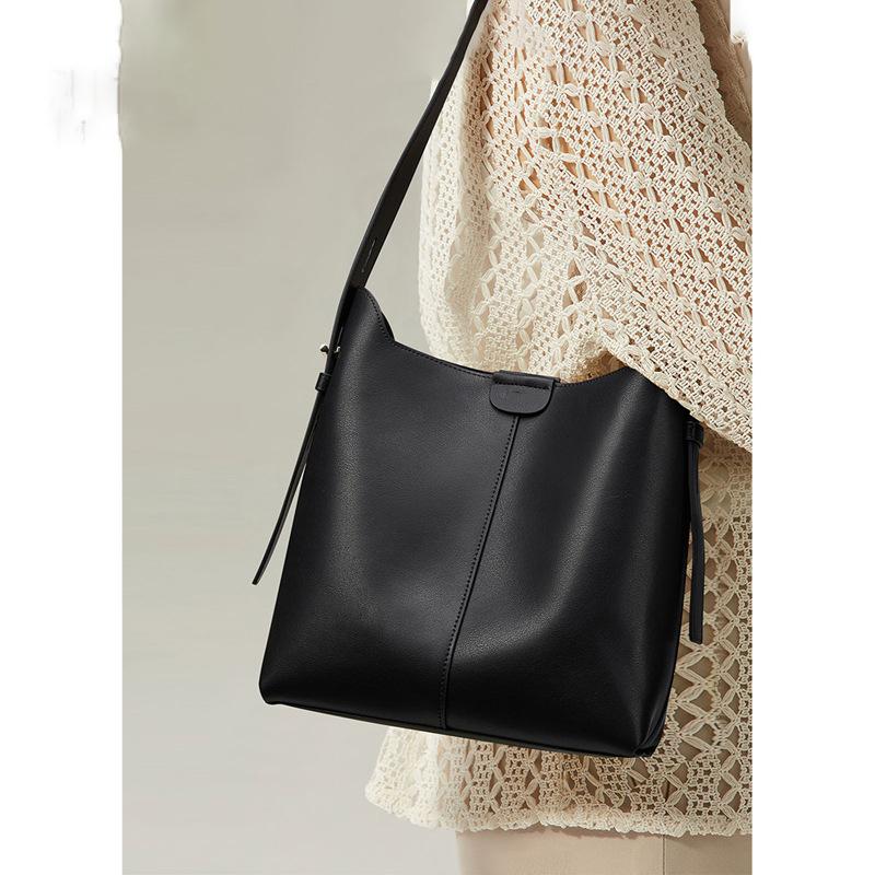 Индивидуализированные женские сумки новой коллекции осень-зима 2025, сумки-мессенджеры, сумки-ведра для поездок на работу, женские сумки через плечо большого объема с высококачественной текстурой