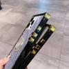 Блестящая подставка для Apple 17 Pro Max & iPhone 16/15 Силиконовый чехол с браслетом