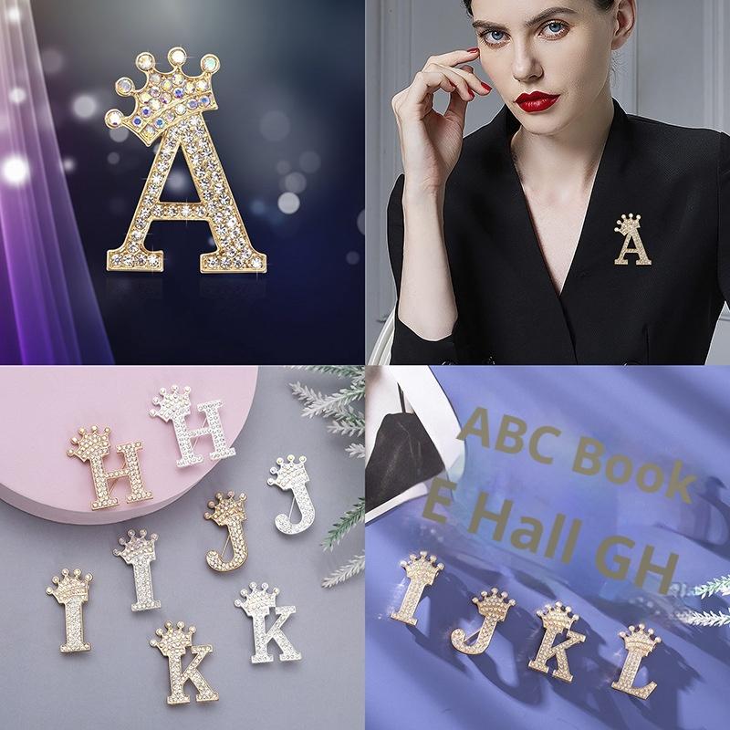 Fashion Crown 26 Initial Letters A To Z Rhinestone Brooches For Women Coat Dress Lapel Collar Pin Jewelry Accessries