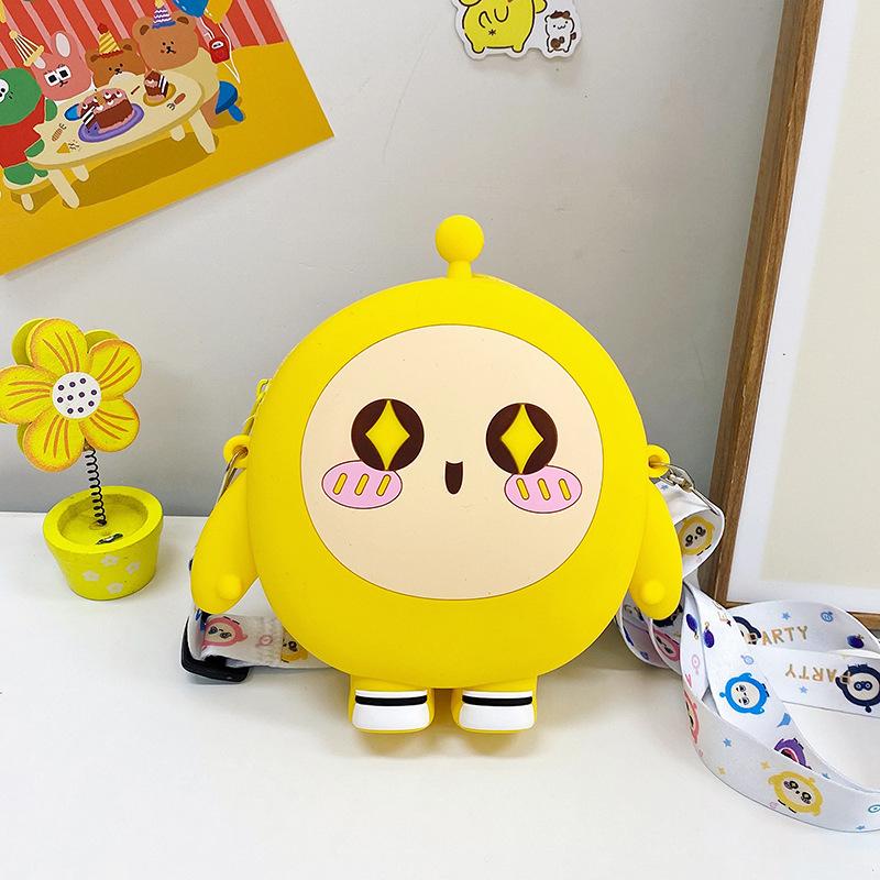 Милая модная детская маленькая сумка-портфель 2025 силиконовая новая в зарубежном стиле детская сумка для мальчиков и девочек через плечо, меняющаяся, сумка для наушников, тренд