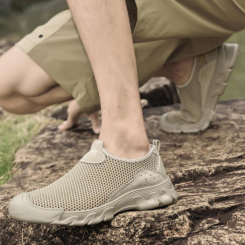 Модная летняя уличная обувь Дышащая сетчатая обувь Уличная нескользящая обувь для ходьбы Удобные сандалии Мужские полушлепанцы Повседневные лоферы