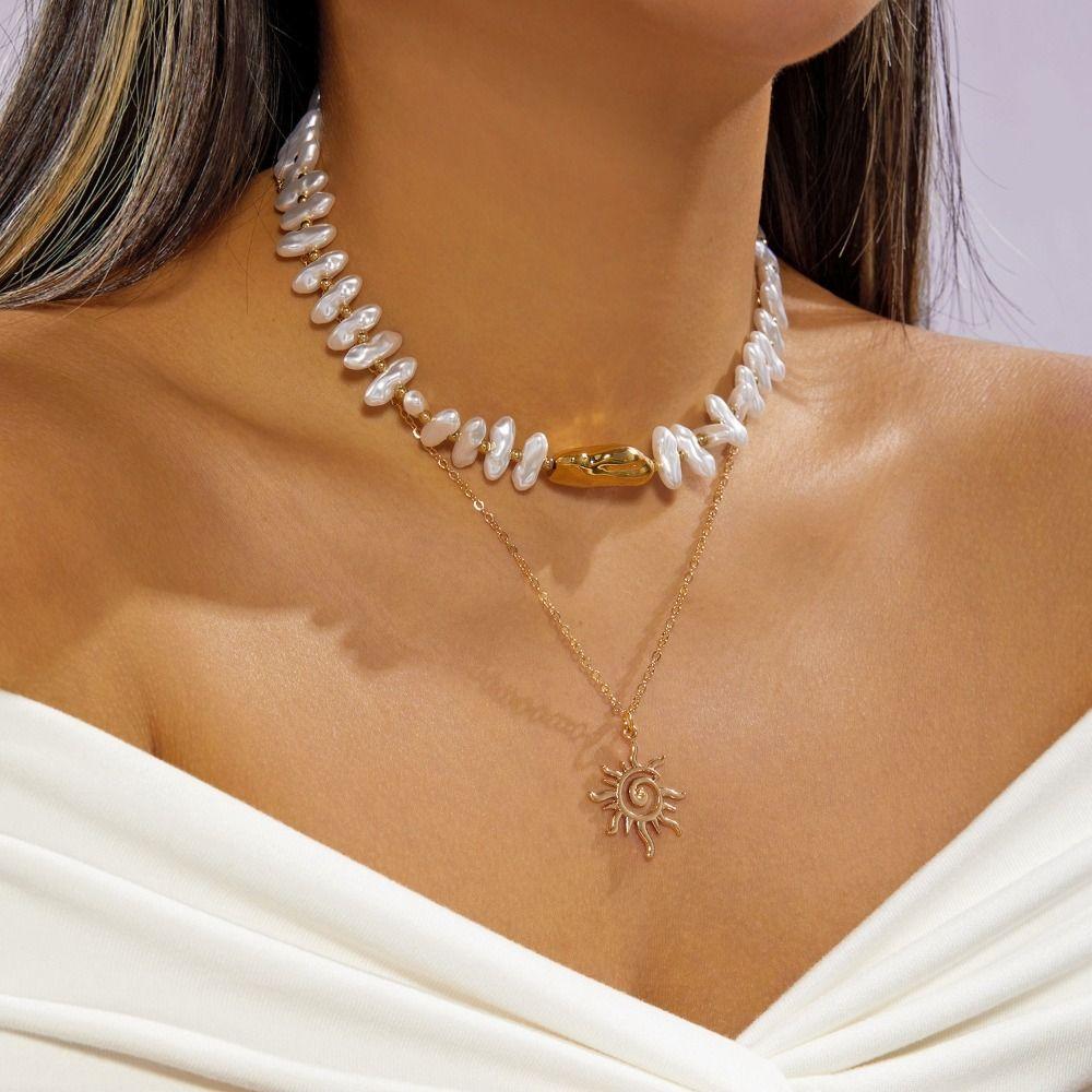 Baroque Style Stackable Necklace Irregular Pearl Clavicle Chain Sun Pendant Necklace For Women